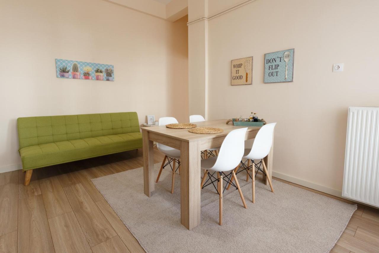 Centro Home Каламата Екстер'єр фото