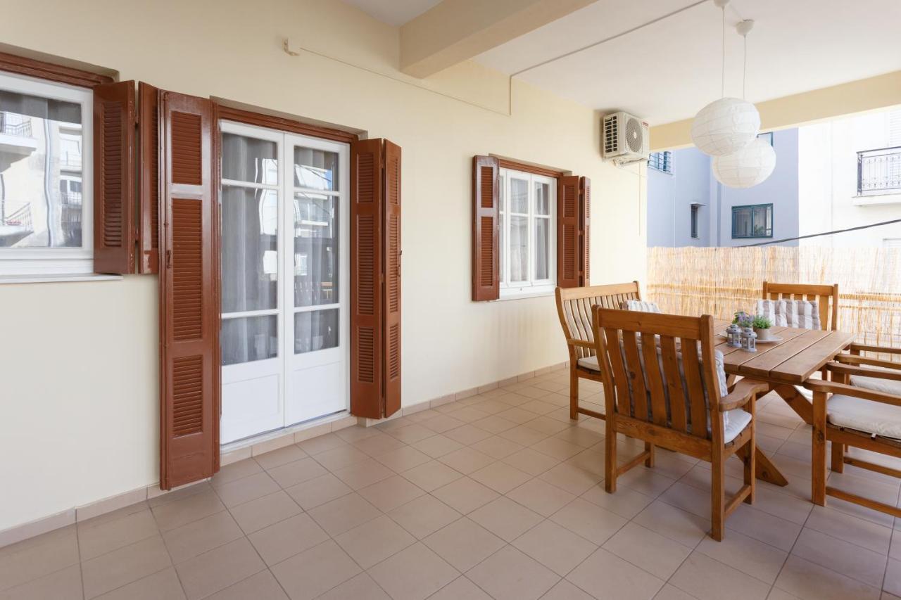 Centro Home Каламата Екстер'єр фото